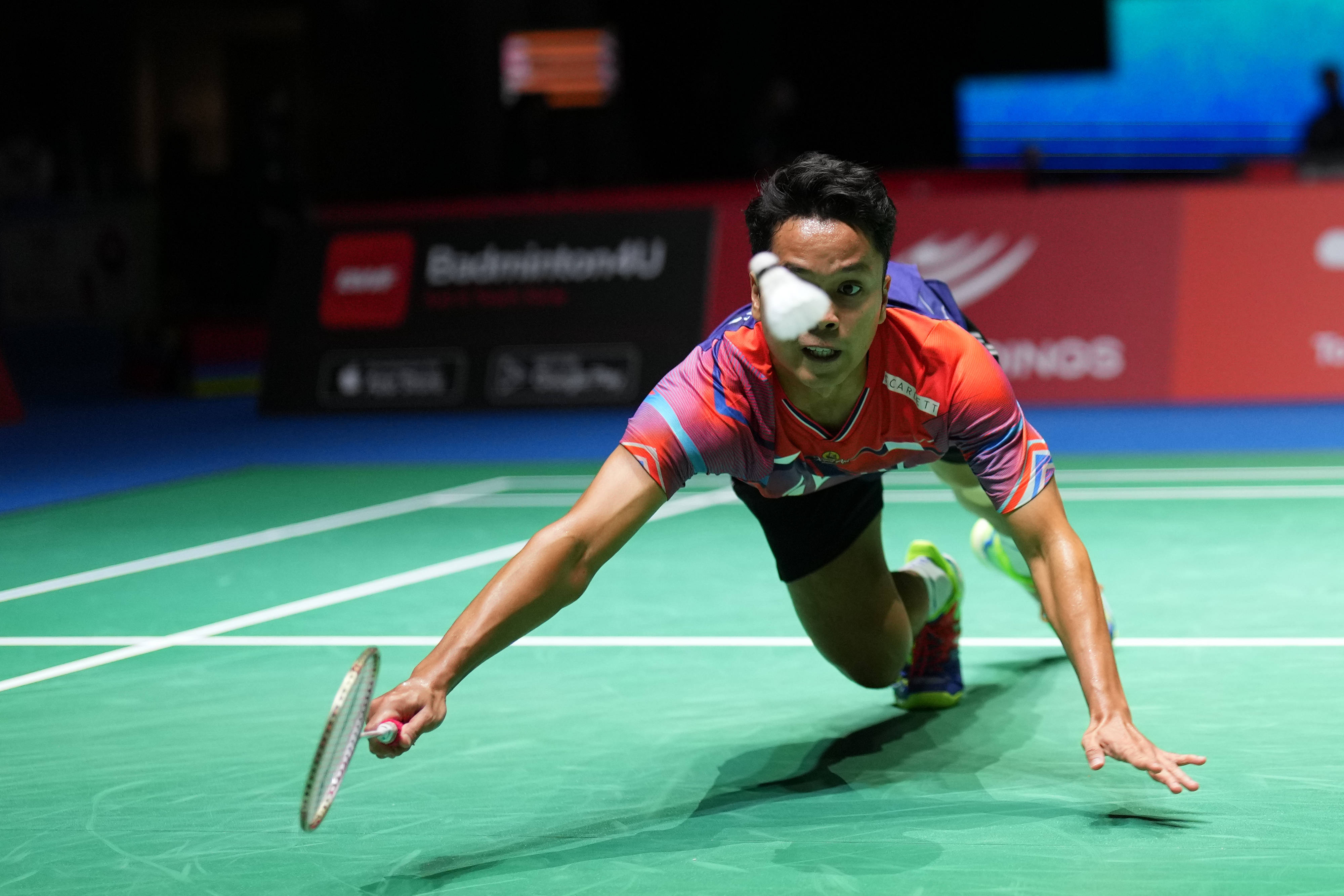 包含回顾羽毛球经典时刻：传奇再现的词条