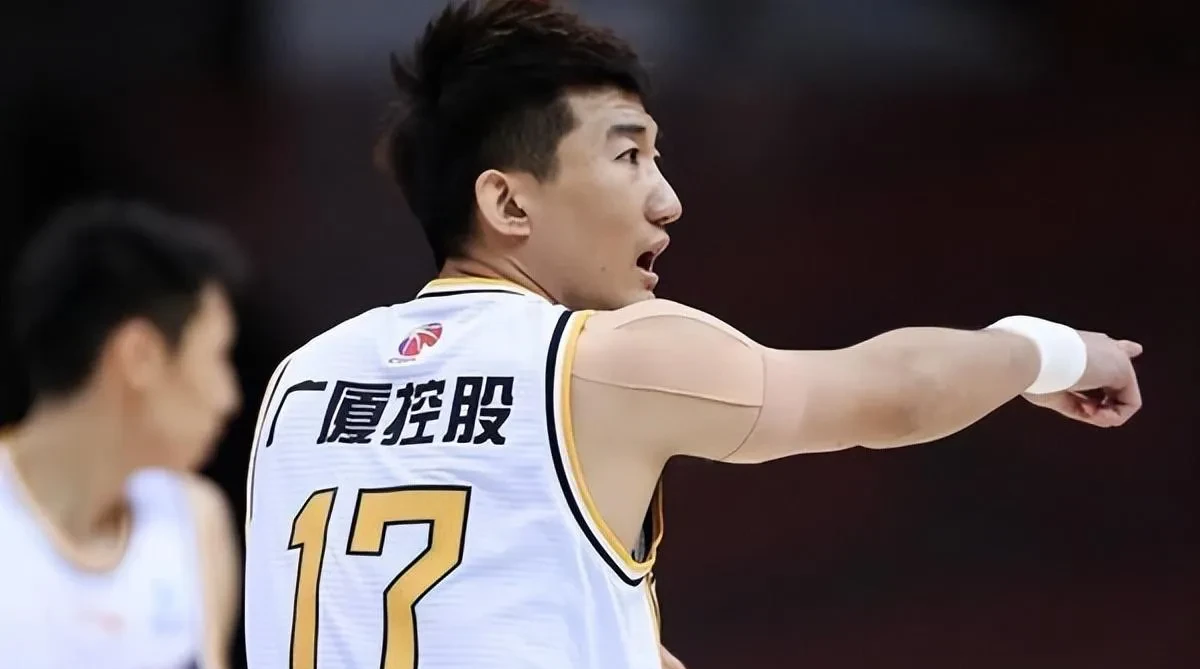 猛龙完胜北京队，高诗岩惊艳四座