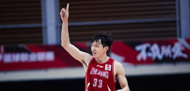 浙江队逆转江苏队，布克刷新纪录