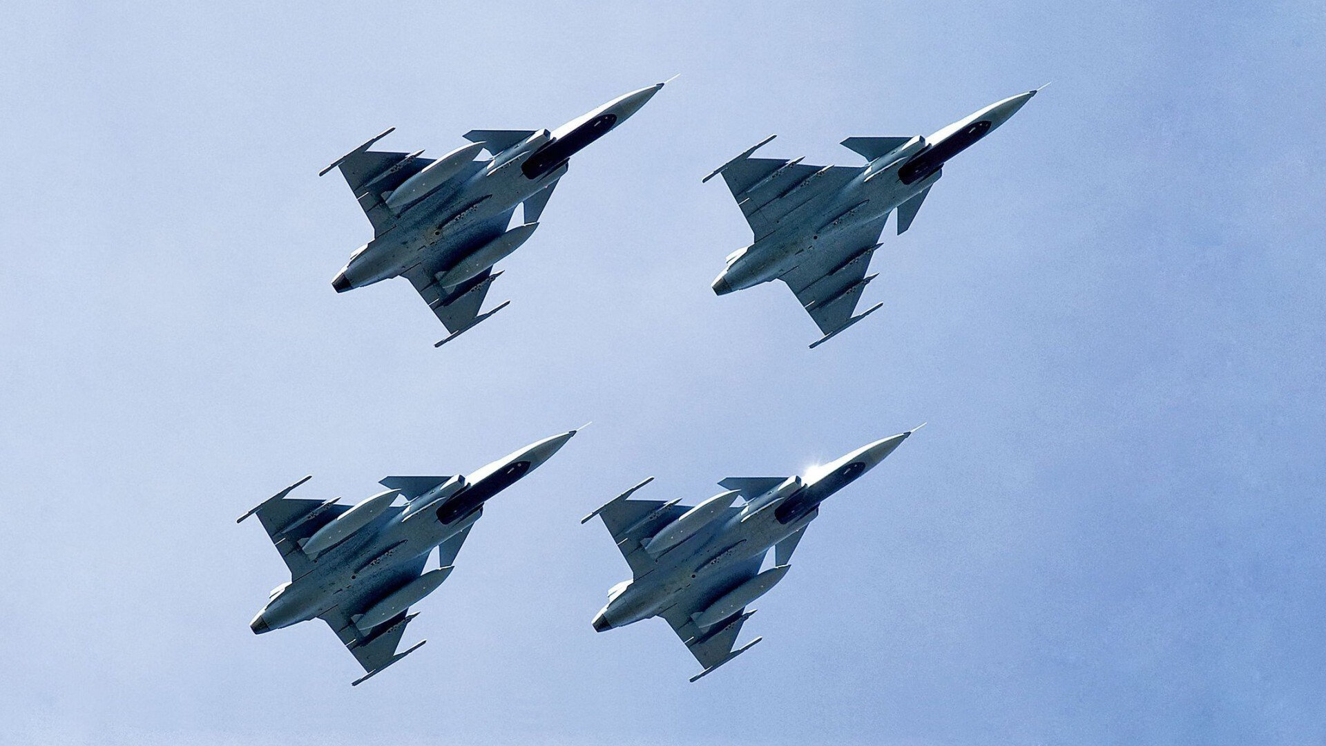 存在感拉满!阿尔瓦雷斯助莱比锡红牛惊险击败法国对手